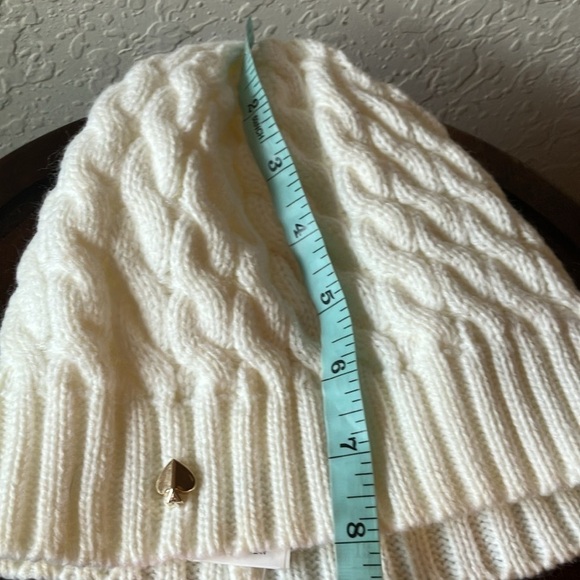 Kate Spade: French Cream Cable Knit Beanie/Hat - Picture 11 of 16